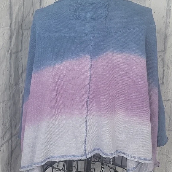 We The Free Blue and Purple Ombre Crop Top‎ - Picture 6 of 7